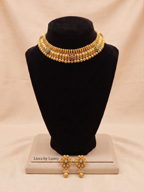 Ananya Antique Necklace Set