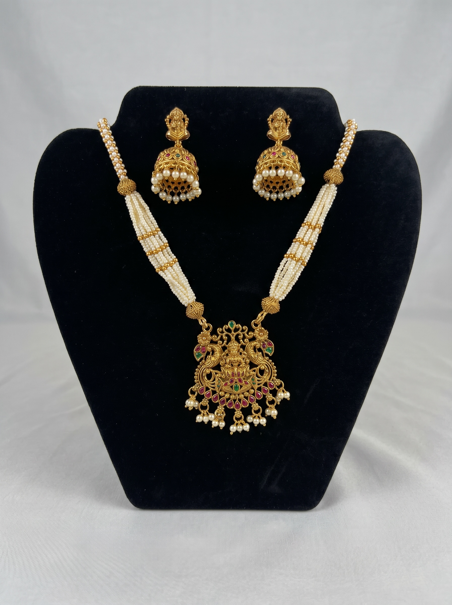 Sri Lakshmi Pearl Temple Necklace Set