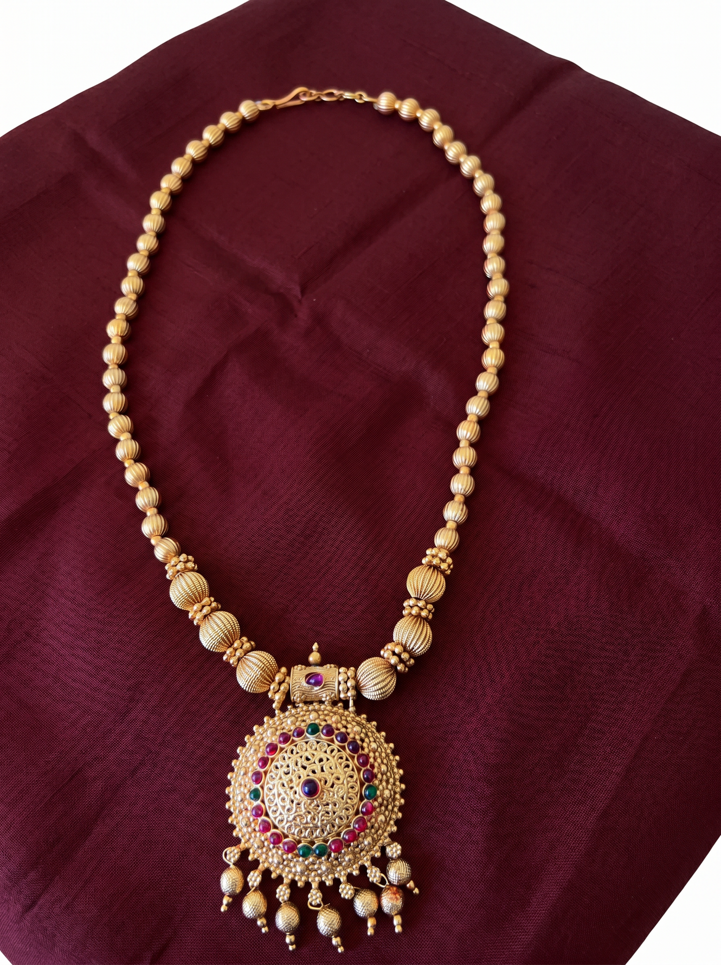 Navya Antique Pendant Set