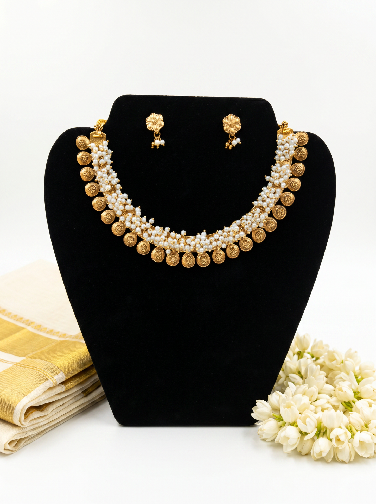 White Pearl Coin Necklace