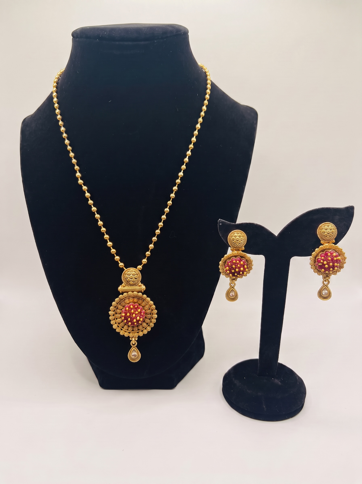 Rani Coin Pendant Necklace Set