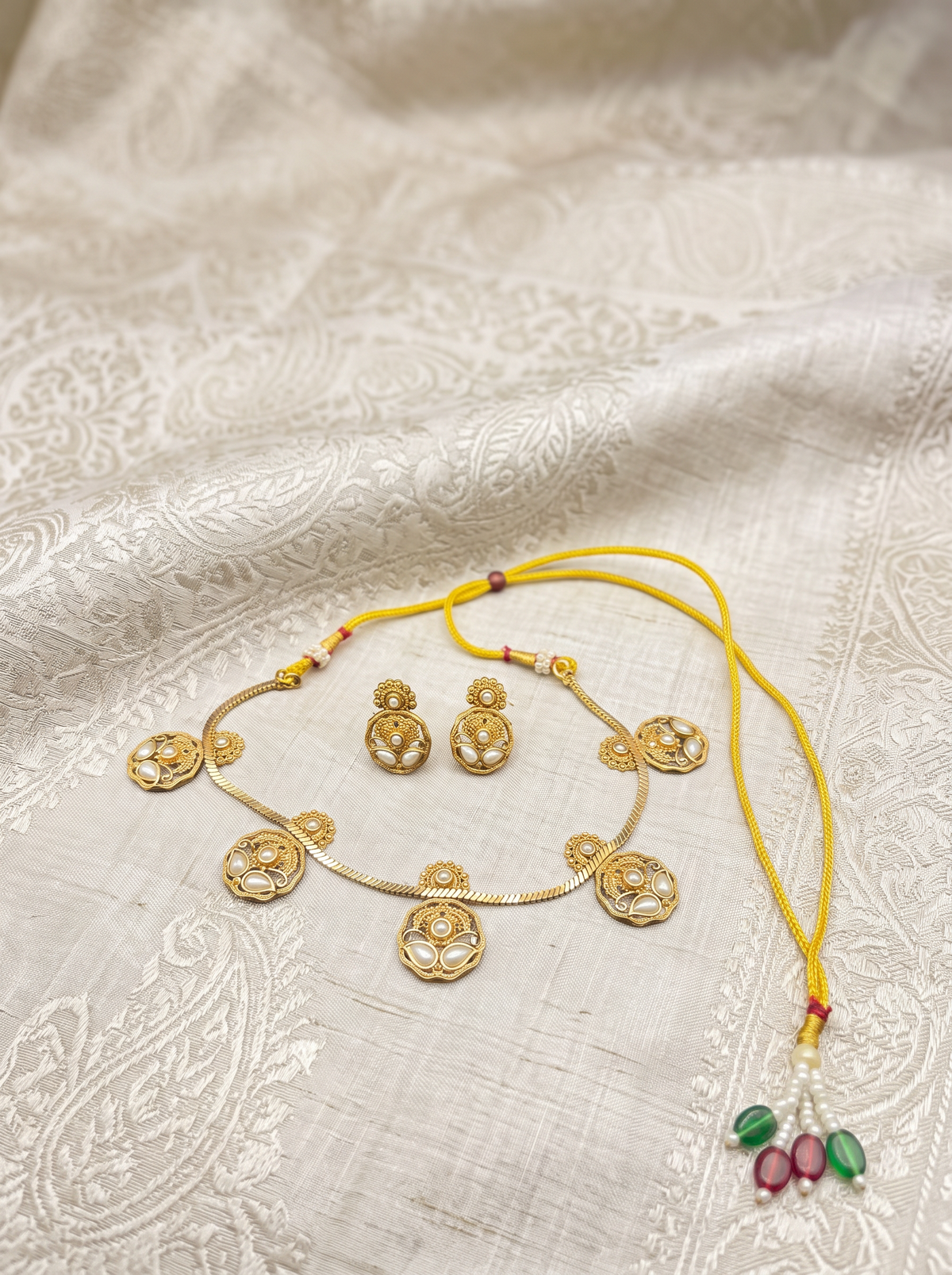 Heritage Petal Necklace Set