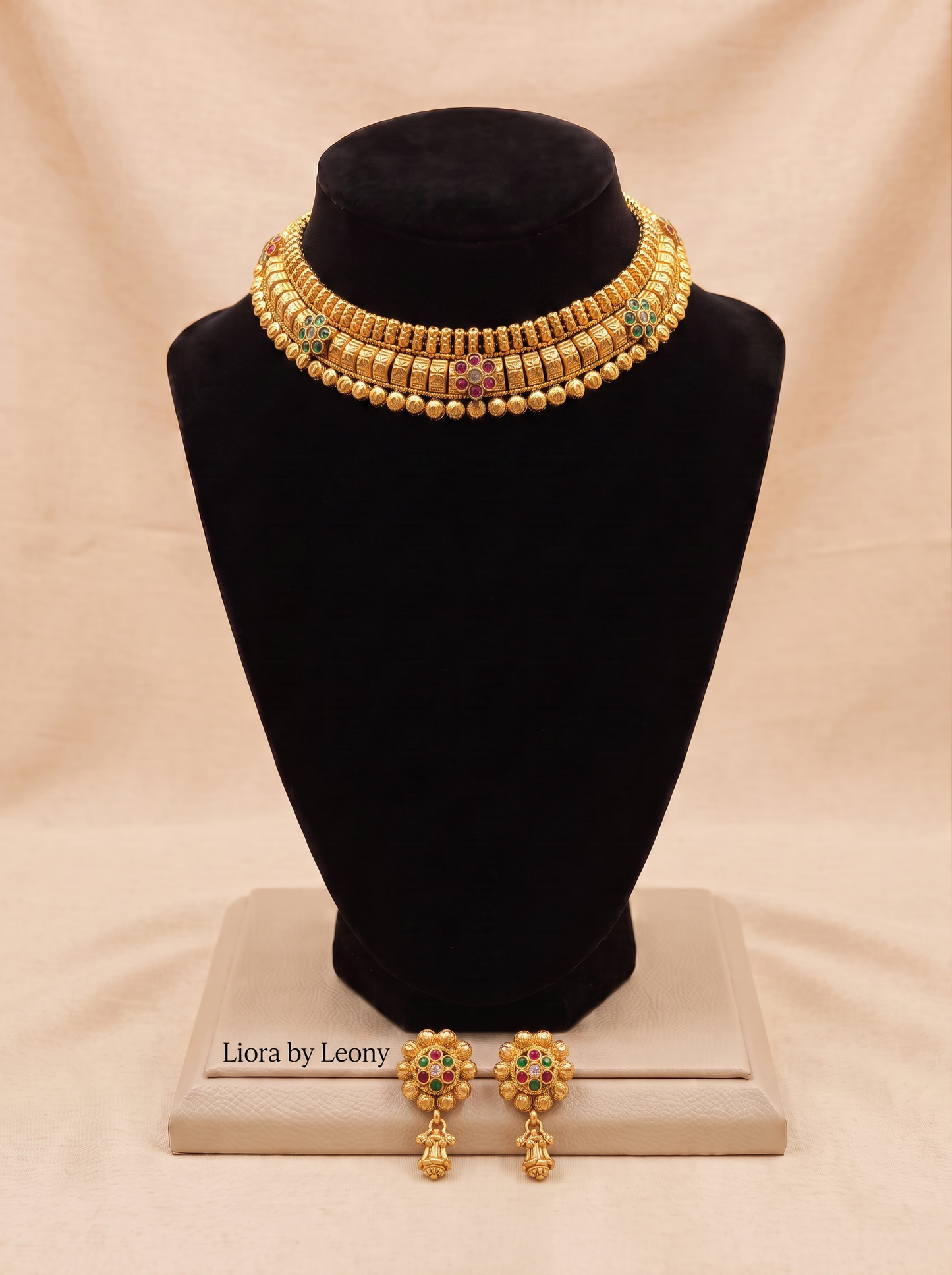Ananya Antique Necklace Set