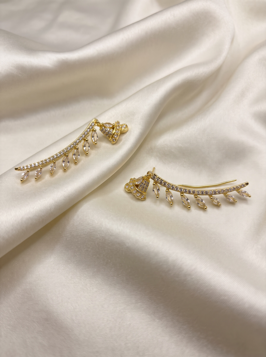Golden Feather Ear Cuff