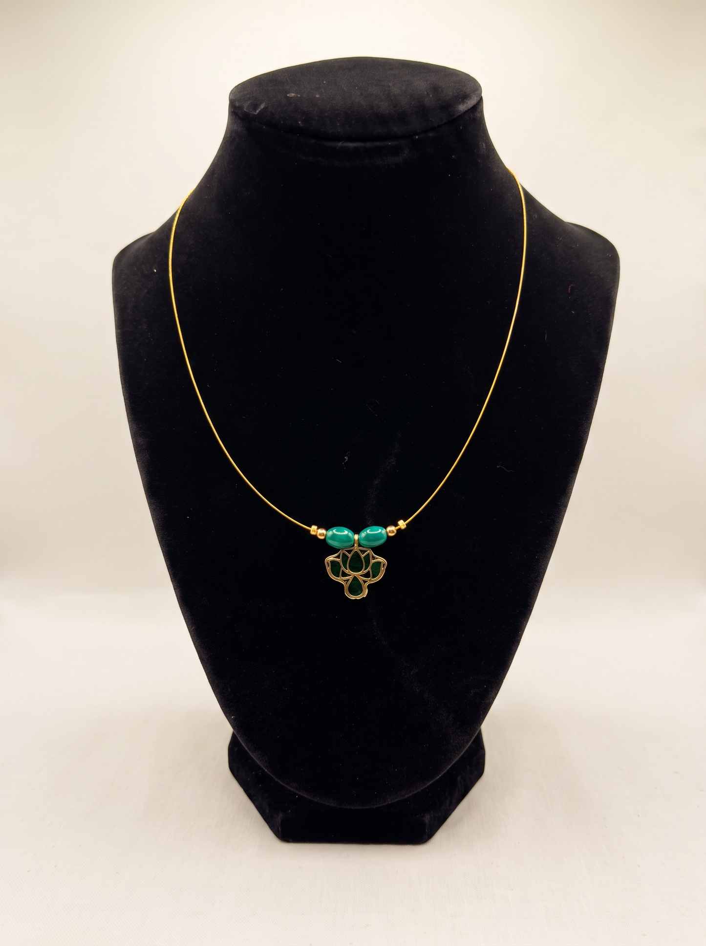 Invisible Chain Necklace with Lotus Pendant – 9 Colour Styles