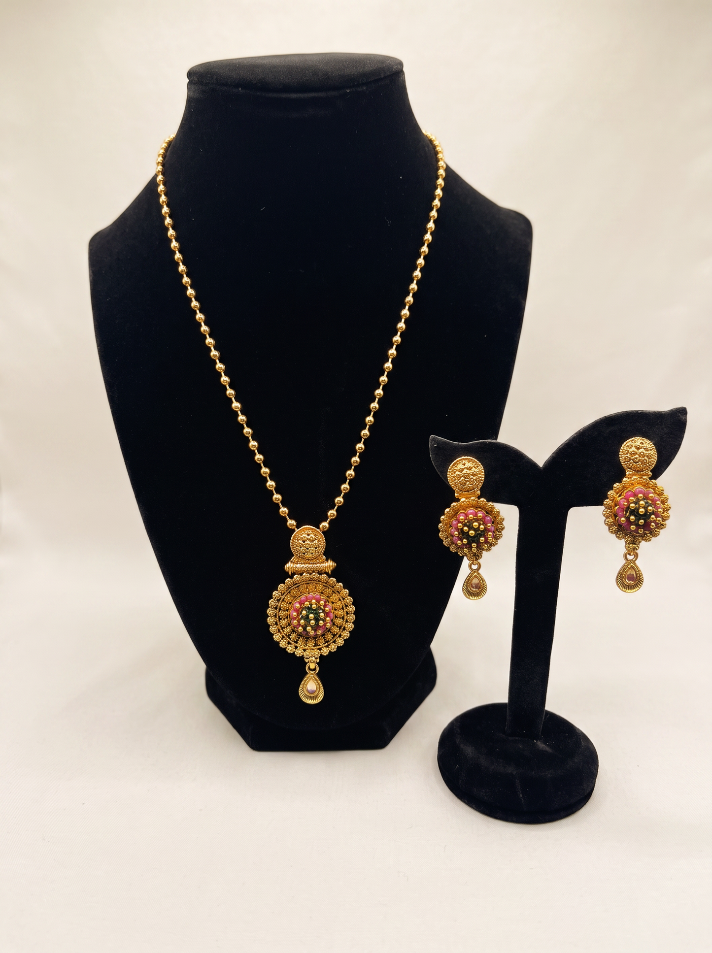 Rani Coin Pendant Necklace Set