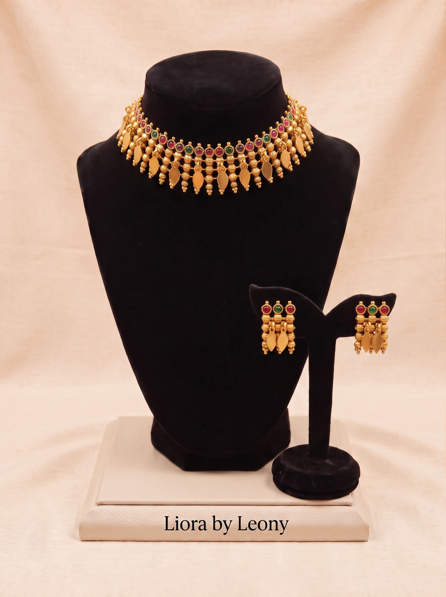 Traditional Elakkathali Choker Set(3 colour options)