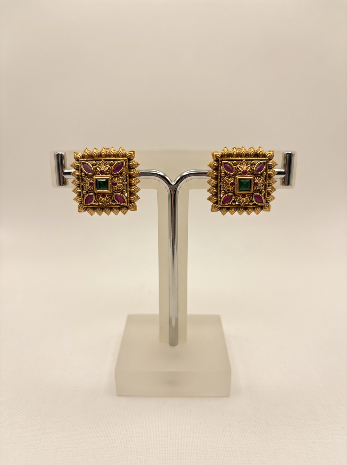 Sunburst Radiance Antique-Finish Stud Earrings