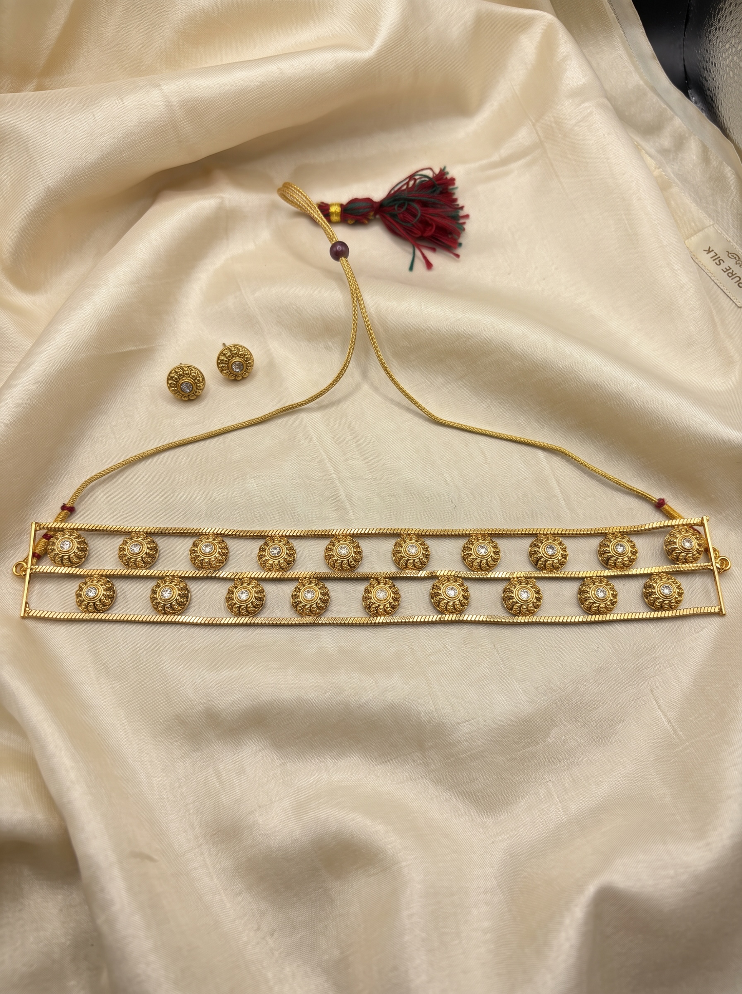 Antara Choker Set