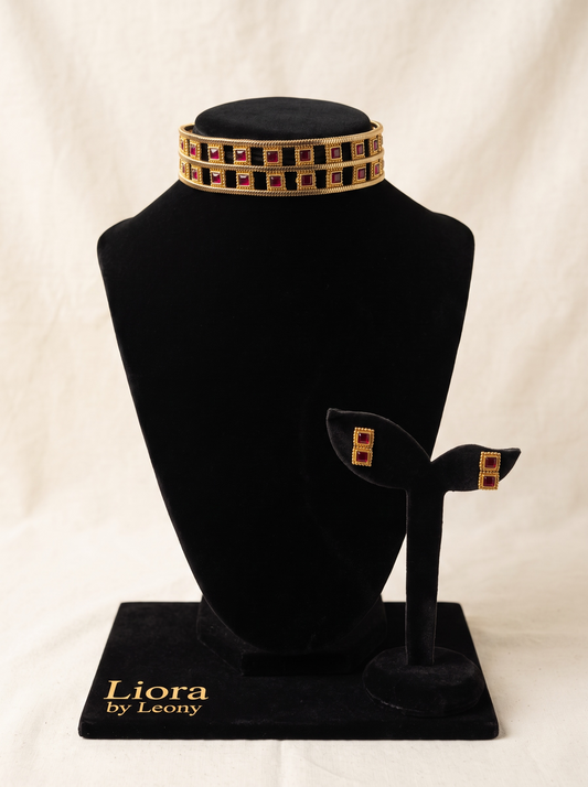 Regal Grid Choker Set