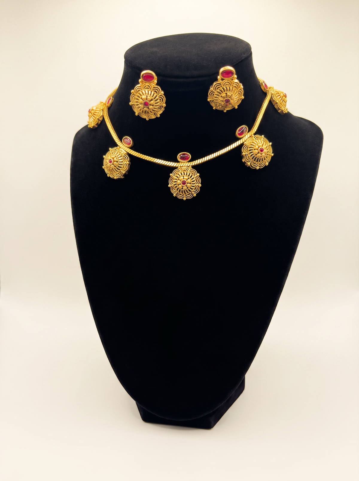 Floral Coin Necklace Set
