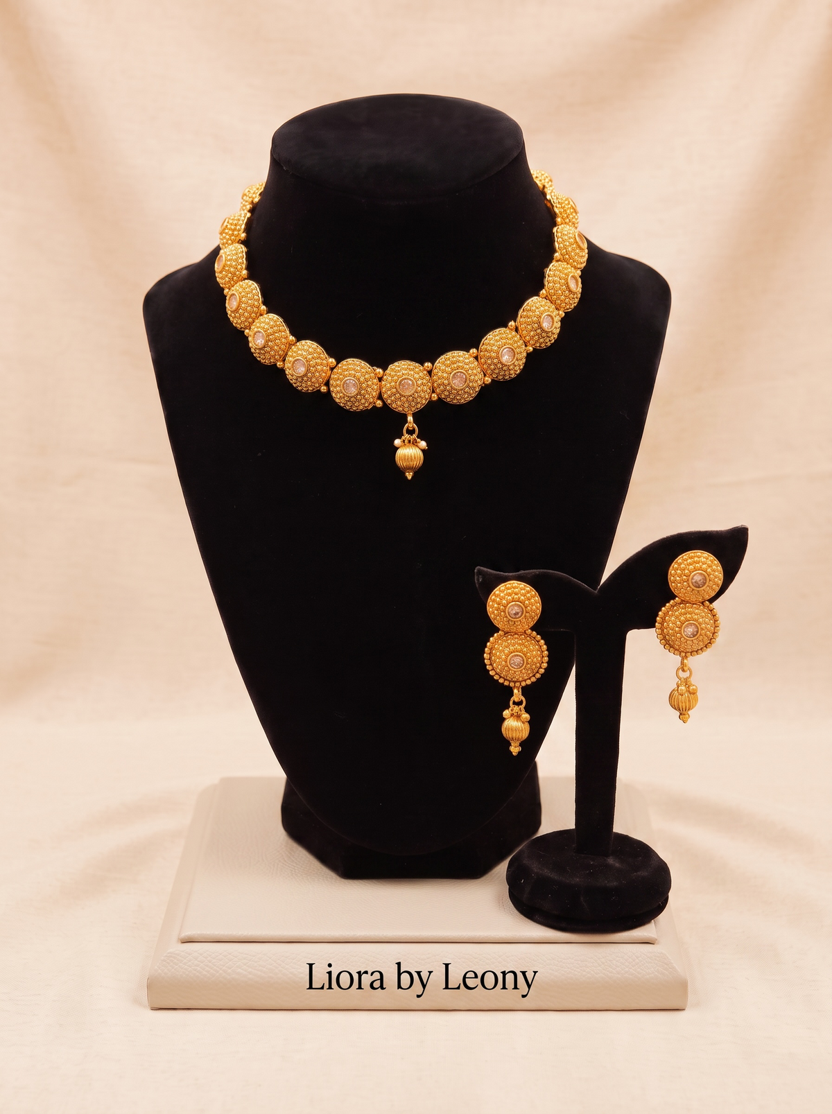 Surbhi necklace set