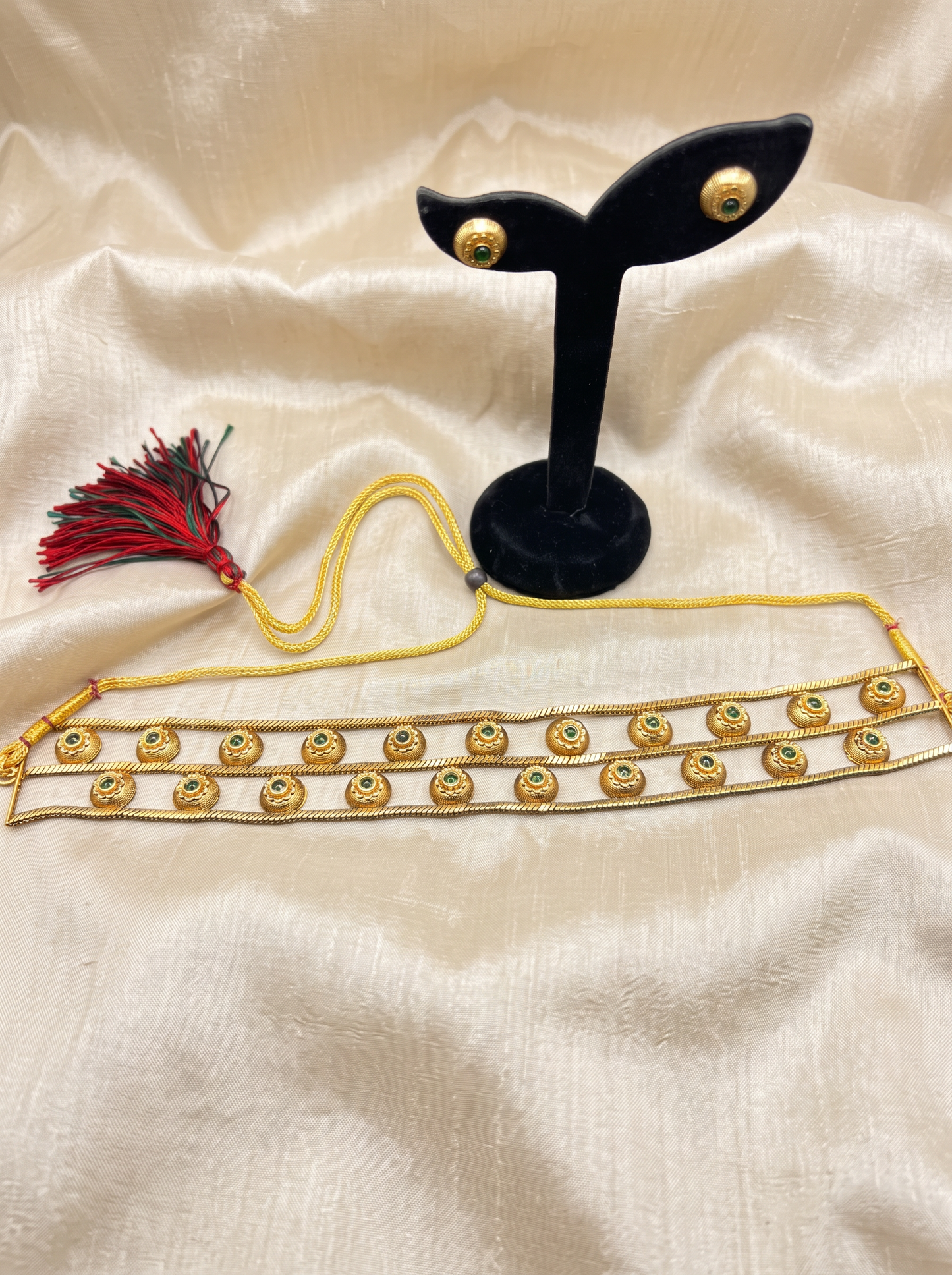 Rani Kemp Choker Set