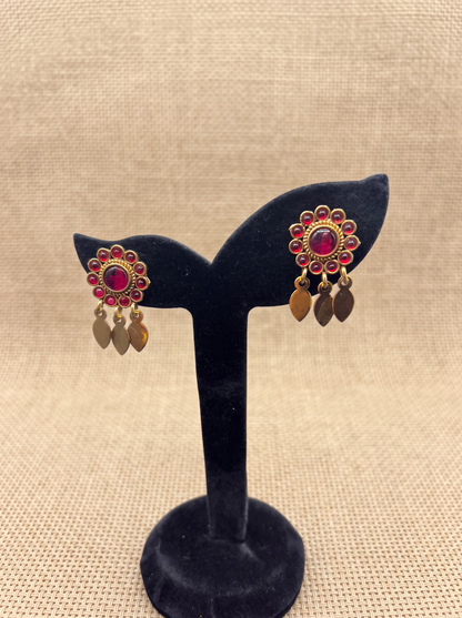 Elakkathali Pendant Choker Set