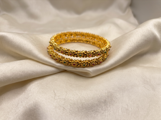 Antique Gold Kemp Stone Bangles –  Pair